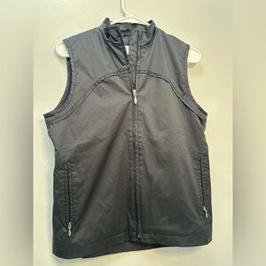 Nike Men's Charcoal Vest
